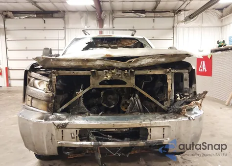 2015 Chevrolet Silverado 2500Hd Wt из США, поврежденный, VIN 1GC1CUEG8FF641153